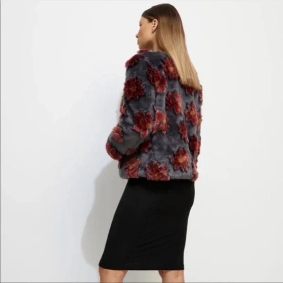 Unreal Fur Moon Flower Boho Gray 3D Red Lotus Print Faux Fur Coat - Picture 4 of 6
